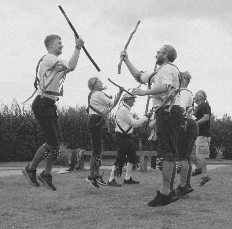 Quaggy Morris dancing